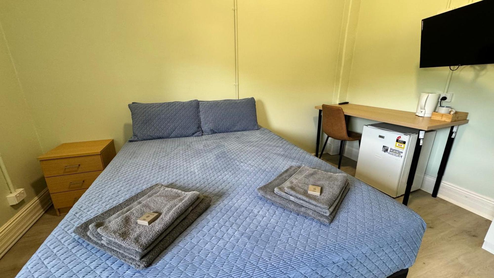 Exchange Hotel Greenbushes 外观 照片